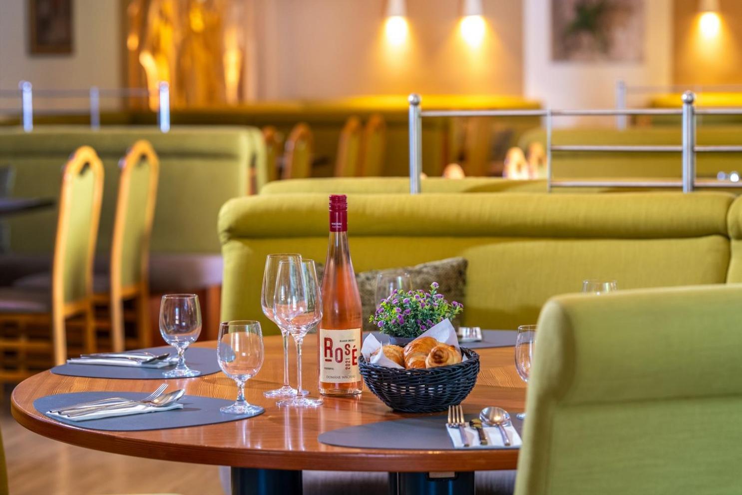 Hotel Alpenblick Kreischberg Sankt Lorenzen ob Murau Ngoại thất bức ảnh